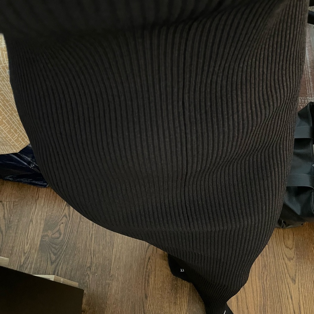 Zara Ribbed Cutout Dress - Picture 5 of 5